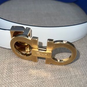 SALVATORE FERRAGAMO REVERSIBLE AND ADJUSTABLE GANCINI BELT